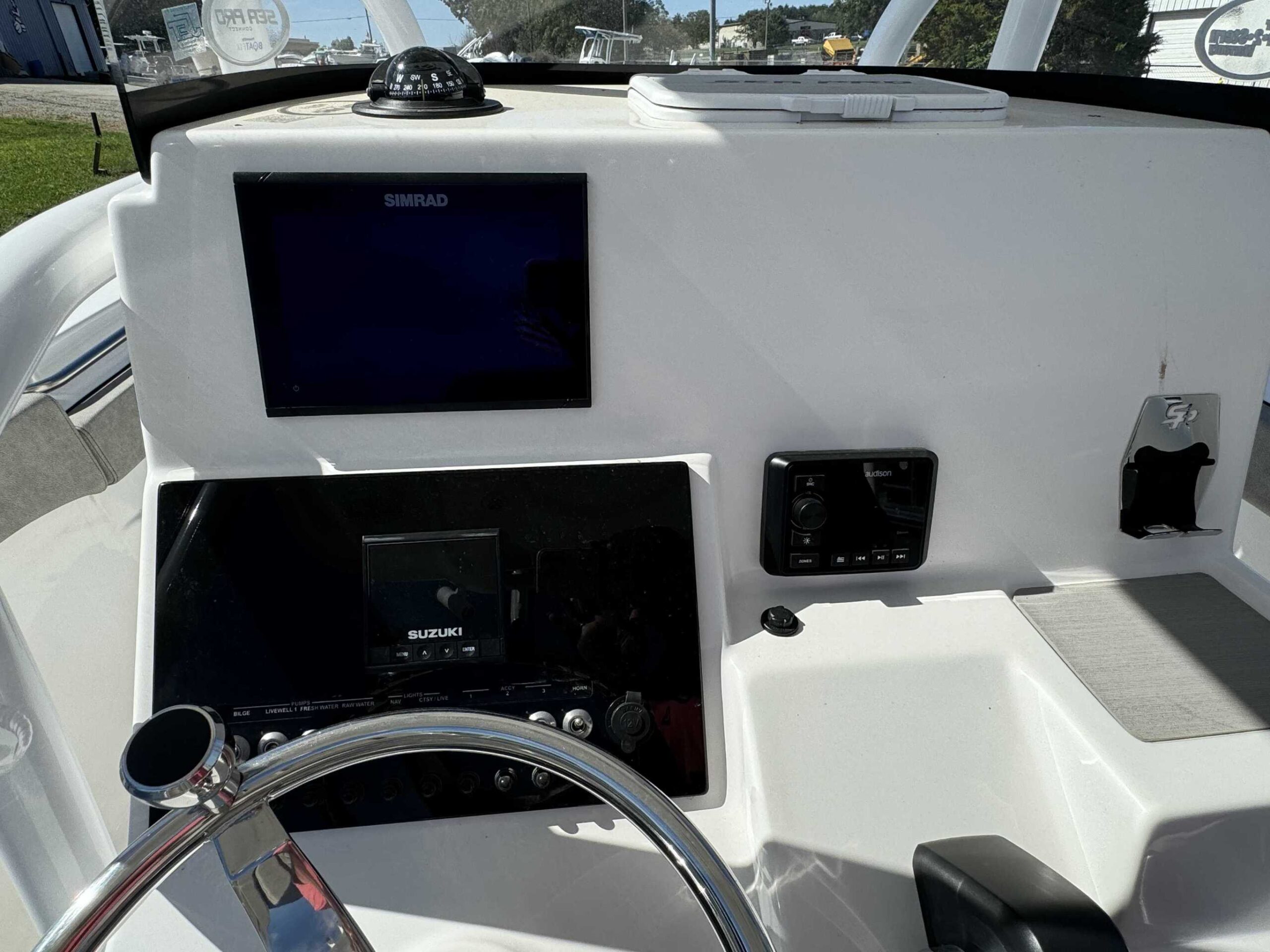 2023-Sea-Pro-219-Center-Console-ID00135391_3.jpg - m0prz4kb